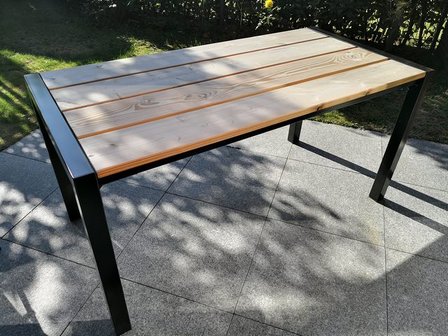 Tuintafel TW Breda