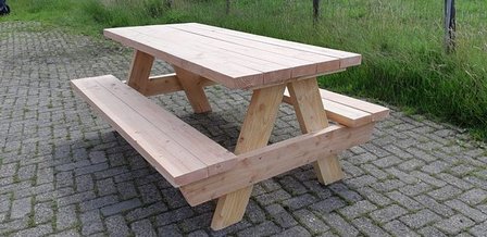 Picknicktafel TW Middelburg