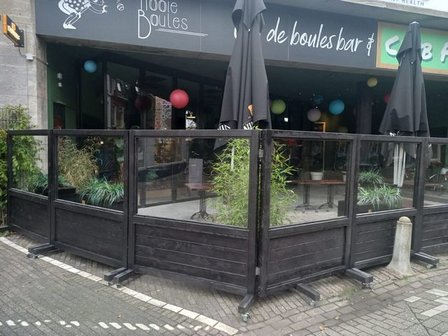 Verplaatsbaar terrasscherm hout