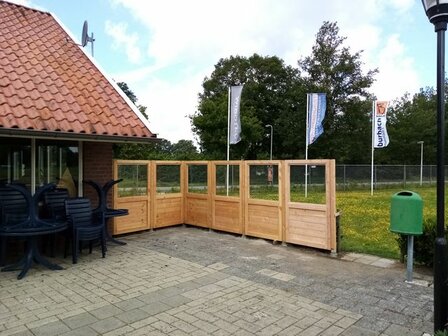 Terrasschermen douglashout