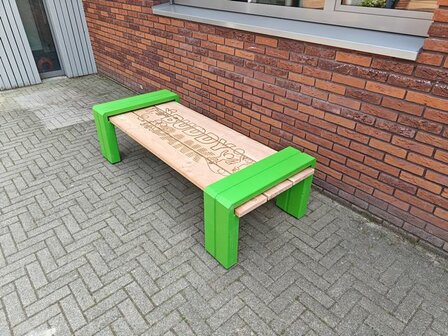 Vriendschapsbankje school
