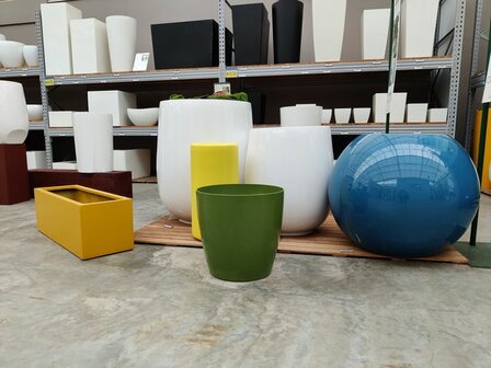 Kunststof plantenbakken voor terras