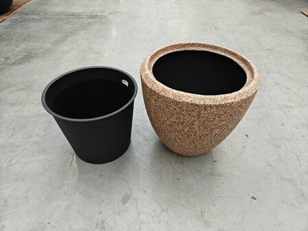 Plantenbak met inzetbak