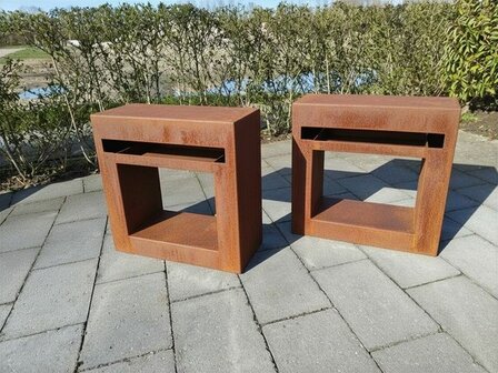 Cortenstalen potenset voor buitenbank