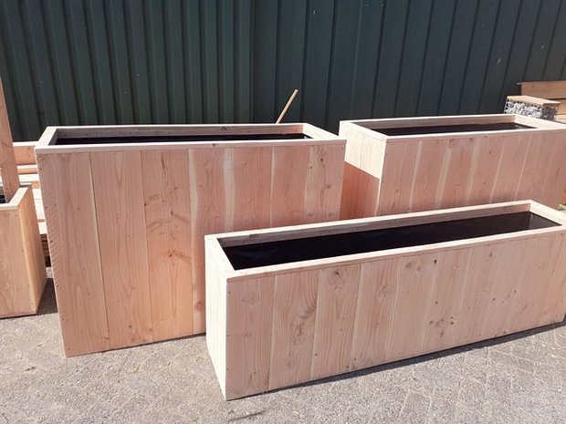 Houten plantenbakken