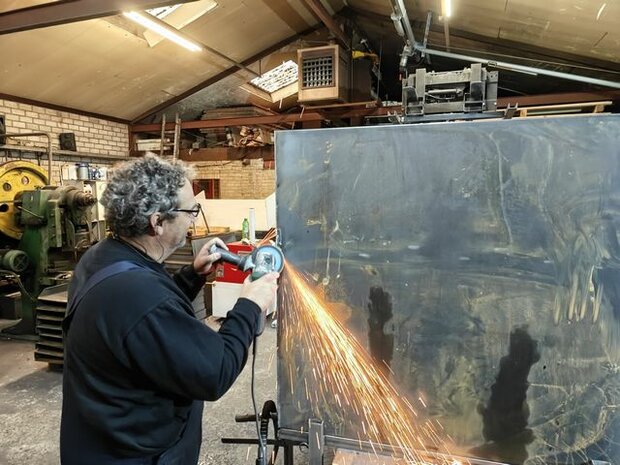 Maatwerk stalen terrasafscheiding