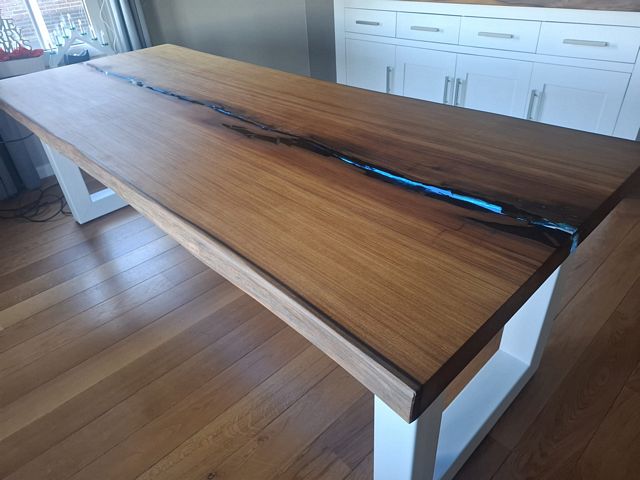 Boomstamtafel met verlichting 