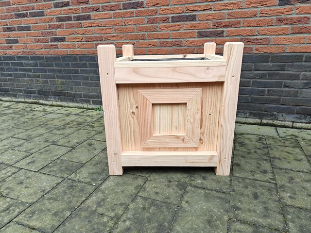 Plantenbak met vierkant
