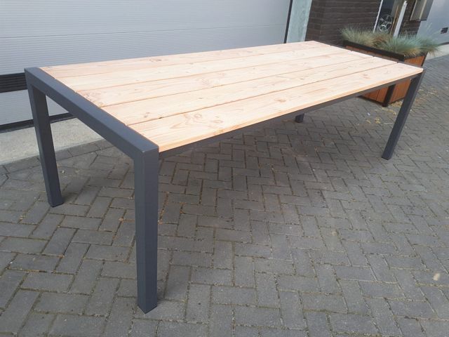 Maatwerk tafel