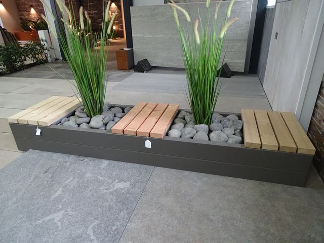 Showroom