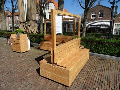 mei Wolk Voorverkoop Houten windscherm op maat - Tuinwaardig